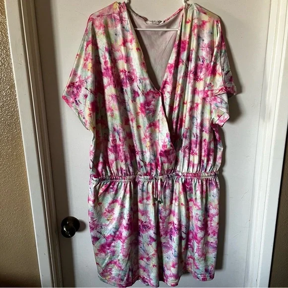 Woman’s Plus Size Tie Dye Shorts Romper 4X - Picture 1 of 6
